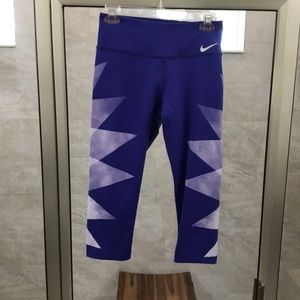 Nike dri-fit crop athletic leggings